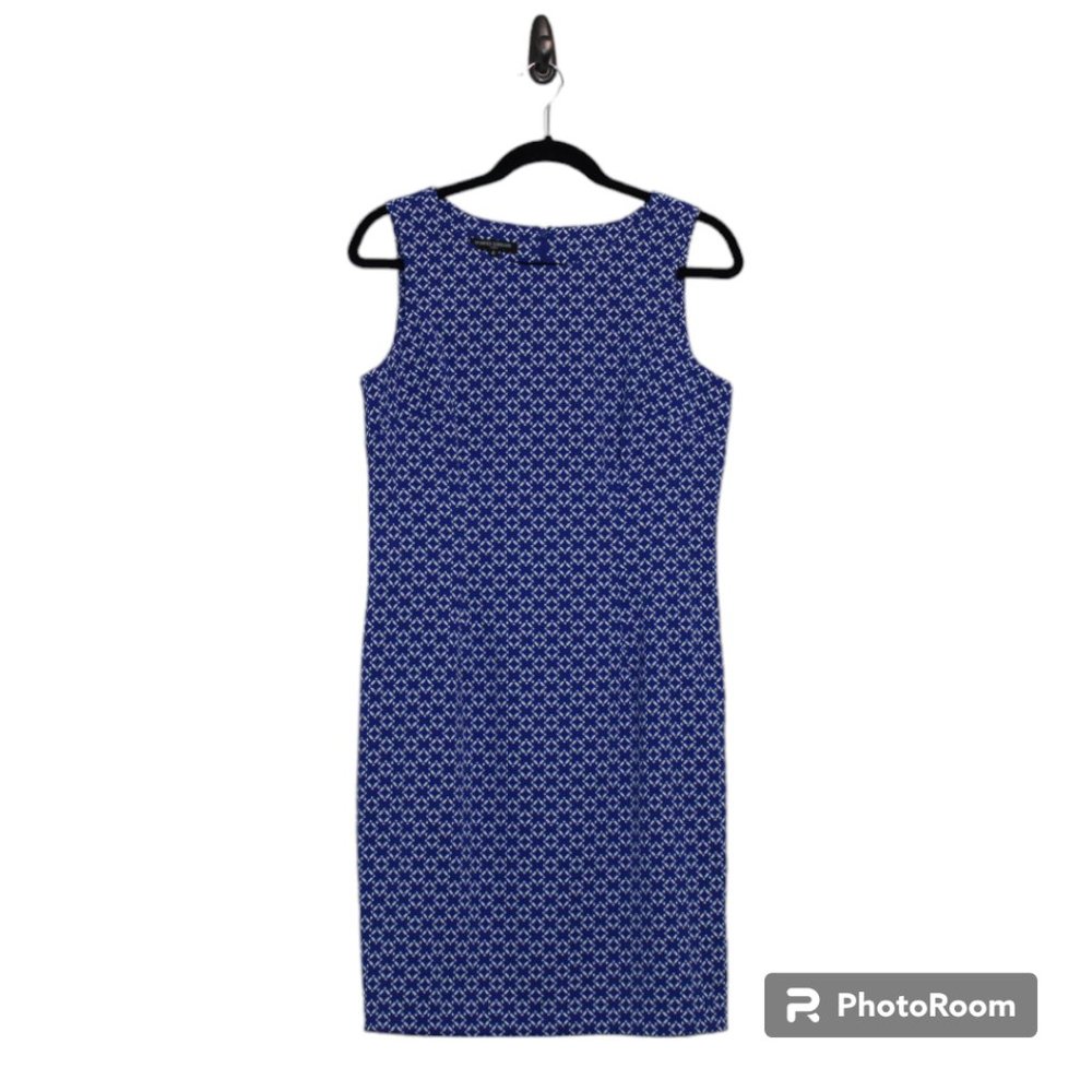 Mario Serrani Sleeveless Blue and White Print Shift Dress